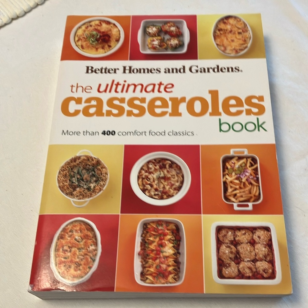 The Ultimate Casseroles Book